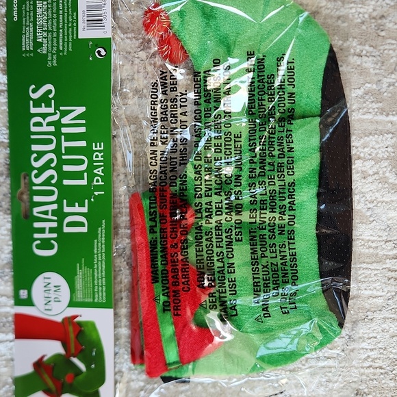 Amscan Green and Red Christmas Elf Shoes, Child S/M - Picture 5 of 5
